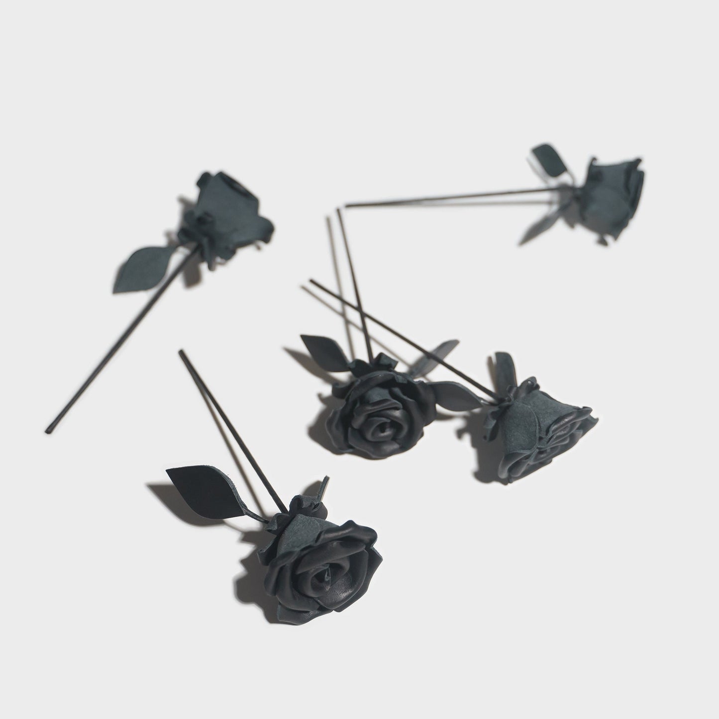 Aging Rose BLACK